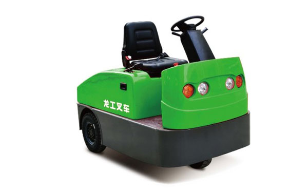 QDD40/60-E4C5牵引车(座驾式)