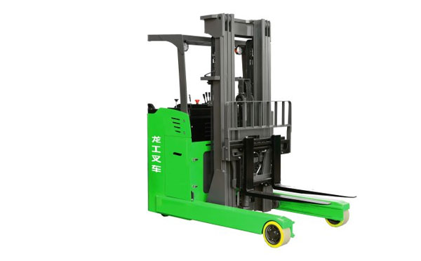 龙工叉车与环保同行：构建绿色物流新纪元