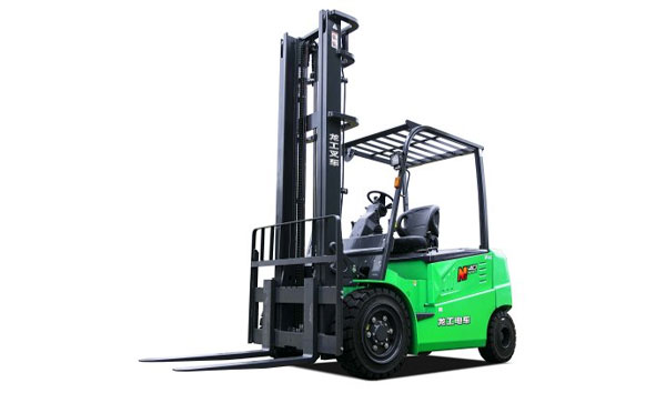 优化电动叉车工作环境，提升效率与安全性