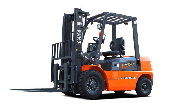 电动叉车春季如何保养？